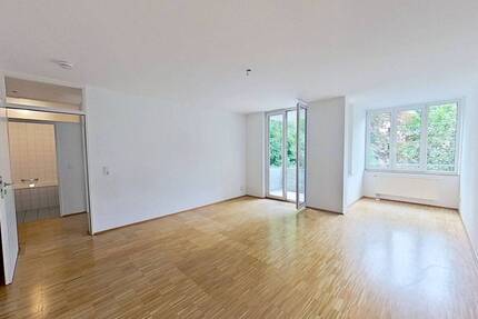 ** Große 2-Zimmer-Wohnung mit BALKON und BADEWANNE in Leipzig **