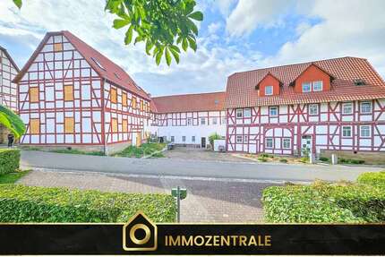 Haus zum Kaufen in Wolfhagen Altenhasungen 659.000,00 € 485.03 m² - Wolfhagen / Altenhasungen