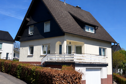 Haus zum Kaufen in Wenden-Ottfingen 369.500,00 € 115 m²