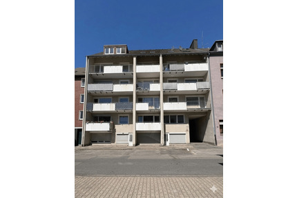 Lichtdurchflutetes 2-Zimmer-Raumwunder im 3. OG: Moderner Schnitt, Traumblick vom Balkon & separater Eingang! - Essen Altendorf