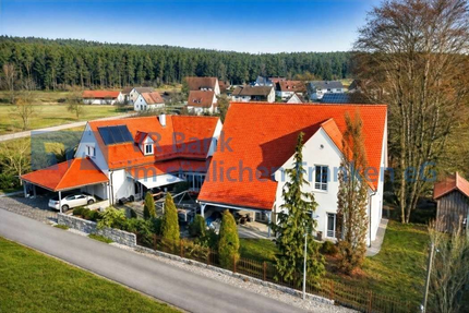 Haus zum Kaufen in Pleinfeld 899.000,00 € 241.29 m²