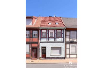 Haus zum Kaufen in Salzwedel 98.000,00 € 102 m²