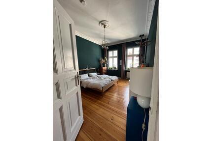 Altbauwohnung in Rixdorf 4. OG Balkon, 2 Zimmerwohnung - Berlin Neukölln