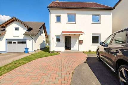 Haus zum Kaufen in Mengerskirchen 169.000,00 € 99 m²