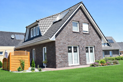 Modernes Landhaus in Barßel - 446.950,00&nbsp;EUR Kaufpreis, ca.&nbsp; 121,00&nbsp;m&sup2;&nbsp;Wohnfl&auml;che in Barßel (PLZ: 26676) Barßelermoor