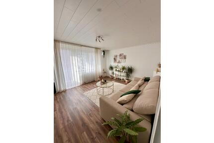 Zwischenmiete Möbilierte 2-Zi Wohnung mit Balkon Köln-Nippes