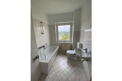 Wohnung zum Mieten in Gera 370,00 € 67.65 m²