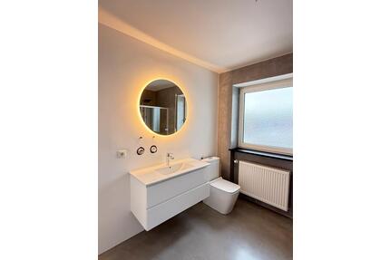 Moderne, hochwertige 2 Zimmer-Wohnung mit Eyecatcher-Bad - Weiden in der Oberpfalz