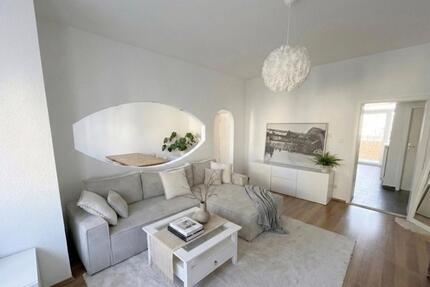 gemütliche 3- Zimmerwohnung - 765,00&nbsp;EUR Kaltmiete, ca.&nbsp; 85,00&nbsp;m&sup2; in Wuppertal (PLZ: 42389) Gemarkung Langerfeld