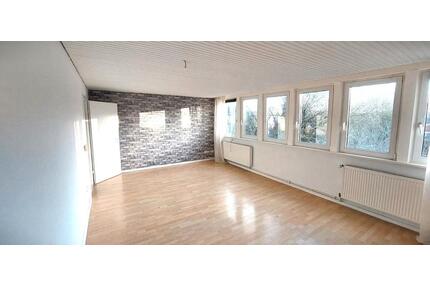 Großzügige 2-Zimmer-Wohnung mit riesigem Wohnzimmer & EBK – ruhig - Wilhelmshaven