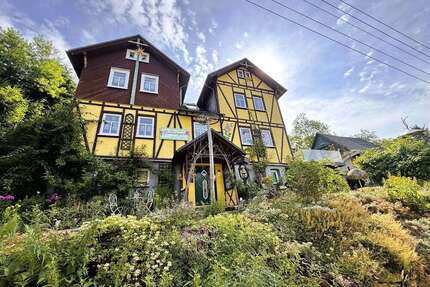 Haus zum Kaufen in Neuhaus am Rennweg OT Limbach 120.000,00 € 148 m²