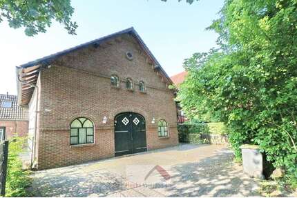 Haus zum Kaufen in Recklinghausen Hochlar 450.000,00 € 186 m² - Recklinghausen / Hochlar