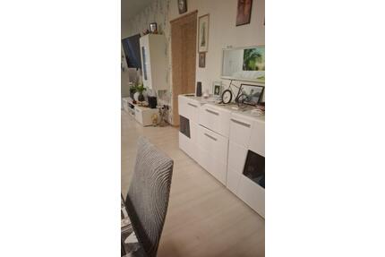 helle 4 Zi. Whg. Ernst-Amme-Str. 25, Balkon, Wintergart, GästeWC - Braunschweig Lehndorf-Watenbüttel