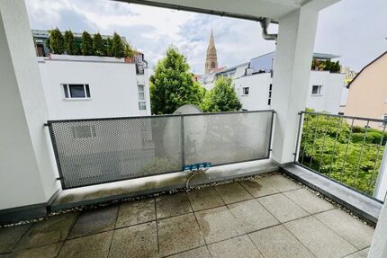Provisionsfrei, teilmöblierte, helle 3,5-Zi.-Whg. 74qm mit EBK, Loggia, Gäste-WC und Abstellkammer im Herzen von S-Zuffenhausen, bezugsfrei ab 01.10.2026 - Stuttgart