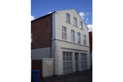 Wohnung zum Mieten in Meldorf 675,00 € 87.66 m²