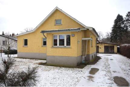 Interessantes Einfamilienhaus mit Doppelgarage und sonnigem Südwestgarten in attraktiver Wohnlage - Schönwalde-Glien Schönwalde-Siedlung