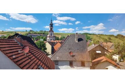 Bauernhaus mit Scheune + Gewölbekeller in Königheim zu verkaufen