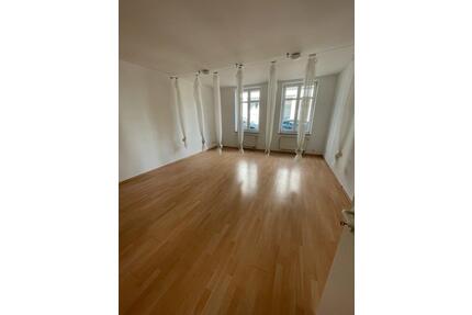 Wohnung in Schwerin Innenstadt - 440,00&nbsp;EUR Kaltmiete, ca.&nbsp; 44,00&nbsp;m&sup2; in Schwerin (PLZ: 19053)