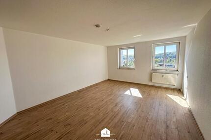 Helle 3-Raum-Wohnung im Zentrum - Gera