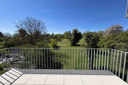 !!LAST CALL!! Letzte 4-Zimmer-WHG im 2. OG mit Balkon & traumhafter GRÜNER Weitsicht in KONSTANZ