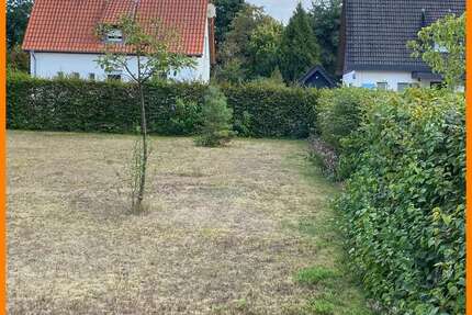 Grundstück zu verkaufen in Halle 86.000,00 € 391 m²