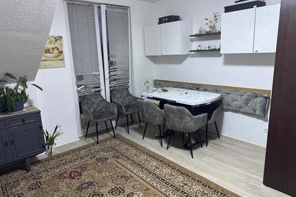 Wohnung 4 Zimmer - 1.400,00&nbsp;EUR Kaltmiete, ca.&nbsp; 120,00&nbsp;m&sup2; in Duisburg (PLZ: 47137) Mittelmeiderich