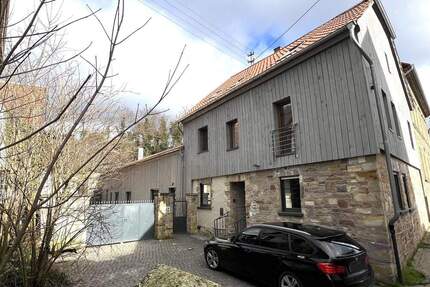 Erstbezug nach Renovierung! 2 Zimmer, Küche mit EBK, Bad in Nußbaum zu vermieten!