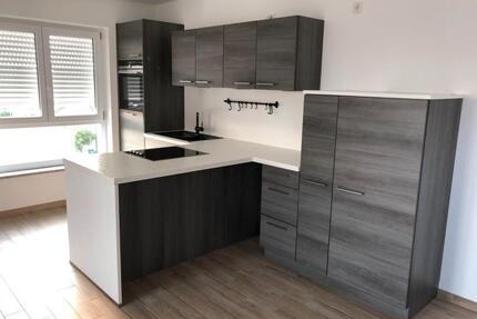 Hochwertige Dachgeschosswohnung in zentraler Lage in Gaimersheim