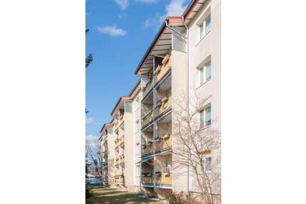 Wohnung zum Mieten in Hoyerswerda 372,00 € 62.01 m²