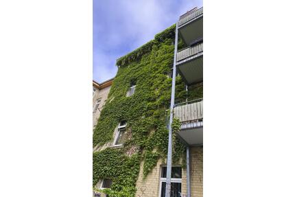 Helle 3-Raum-Wohnung mit Balkon in der südlichen Innenstadt (Bern5504) - Halle (Saale) Damaschkestraße