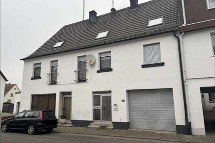 Haus zum Kaufen in Brücken (Pfalz) 195.000,00 € 180 m²