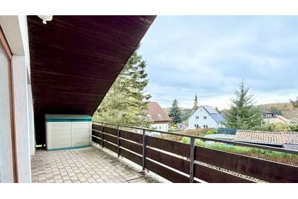 Großzügige 3-Zi-Dachgeschosswohnung in ruhiger Lage in Seelenberg - Schmitten im Taunus