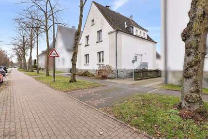 Haus zum Kaufen in Oelde 350.000,00 € 212 m²