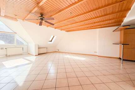 Wohnung zum Kaufen in Ebersdorf 129.000,00 € 97 m²