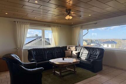 Familien aufgepasst - Wohnung mit Garten und tollem Ausblick in Schöneseiffen zu vermieten! - Schleiden