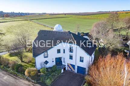 Haus zum Kaufen in Wachtberg - Züllighoven 794.000,00 € 323 m²