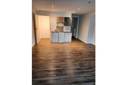 Apartmentwohnung - 485,00&nbsp;EUR Kaltmiete, ca.&nbsp; 45,00&nbsp;m&sup2; in Reichshof (PLZ: 51580)