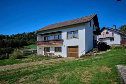 Haus zum Kaufen in Loitzendorf 299.000,00 € 146.9 m²