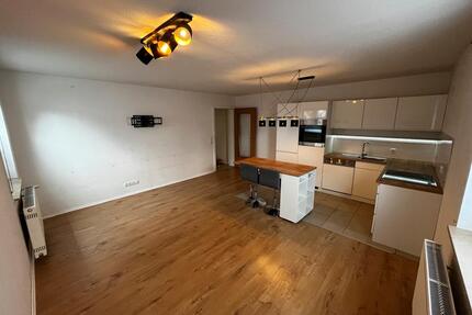 Geräumige 2 Zimmerwohnung - 745,00&nbsp;EUR Kaltmiete, ca.&nbsp; 56,00&nbsp;m&sup2; in Ruderting (PLZ: 94161)