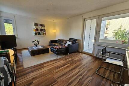 Ihr neues Zuhause in Ditzingen - Helle 3 12 Zimmer-Wohnung mit Balkon!