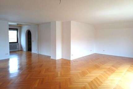 Wohnung zum Mieten in Filderstadt 1.490,00 € 148 m²