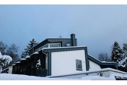 Exklusives Wohnanwesen mit separatem BüroGästehaus in Königstein - Königstein im Taunus