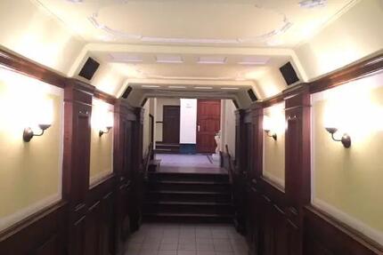 Vollsanierte 2-Zimmer-Altbauwohnung in Berlin-Friedena
