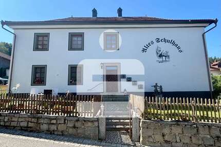 Haus zum Kaufen in Obernzell 380.000,00 € 258.29 m²