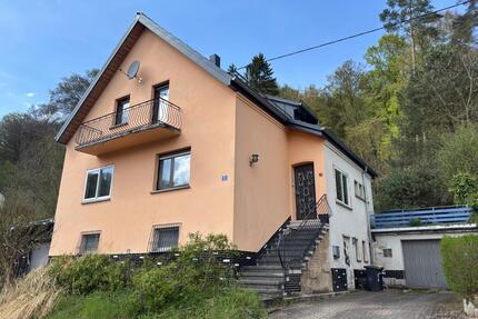 Sanierungsbedürftiges EFH in ruhiger Lage von Beckingen-OT