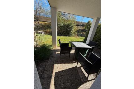 Sonnige 2-Zimmer-Wohnung mit Terrasse und Gartenanteil - Sersheim