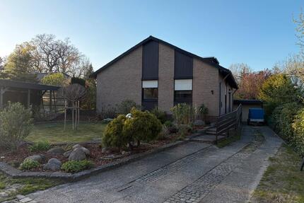 Einfamilienhaus mit Wärmepumpe in GanderkeseeStenum zu vermieten