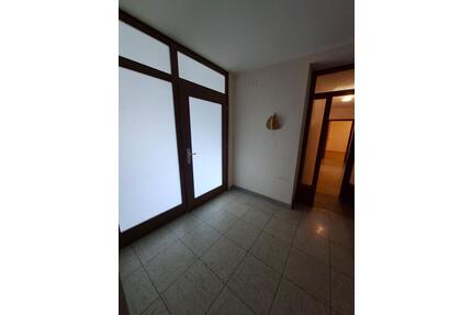 135 m² Erdgeschosswohnung zu vermieten - Rehlingen-Siersburg