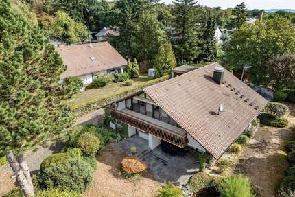 Haus zum Kaufen in Singen 848.000,00 € 219.11 m²