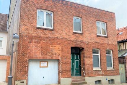 Mehrfamilienwohnhaus mit 3 Wohnungen - Ebstorf